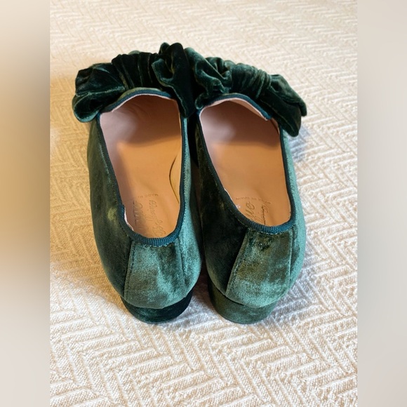 Bisue Ballerina bow flats in green - Picture 5 of 5